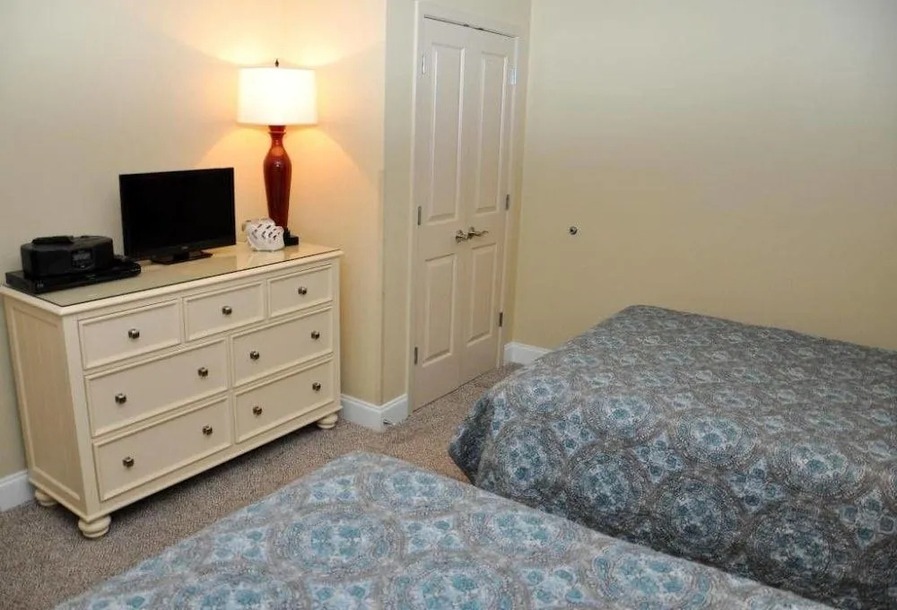 Seaside Resort 1101 - 3 Br condo by RedAwning