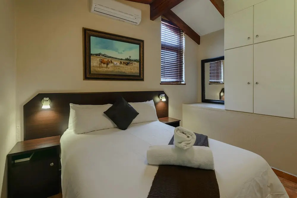 San Lameer Villa Rentals 2402