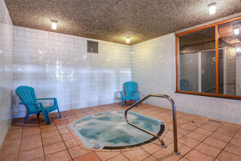 Days Inn by Wyndham Vernon