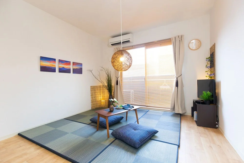 Nana iro house in Osaka