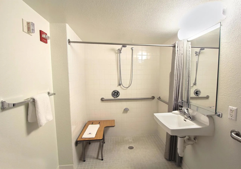 Motel 6-Piscataway, NJ