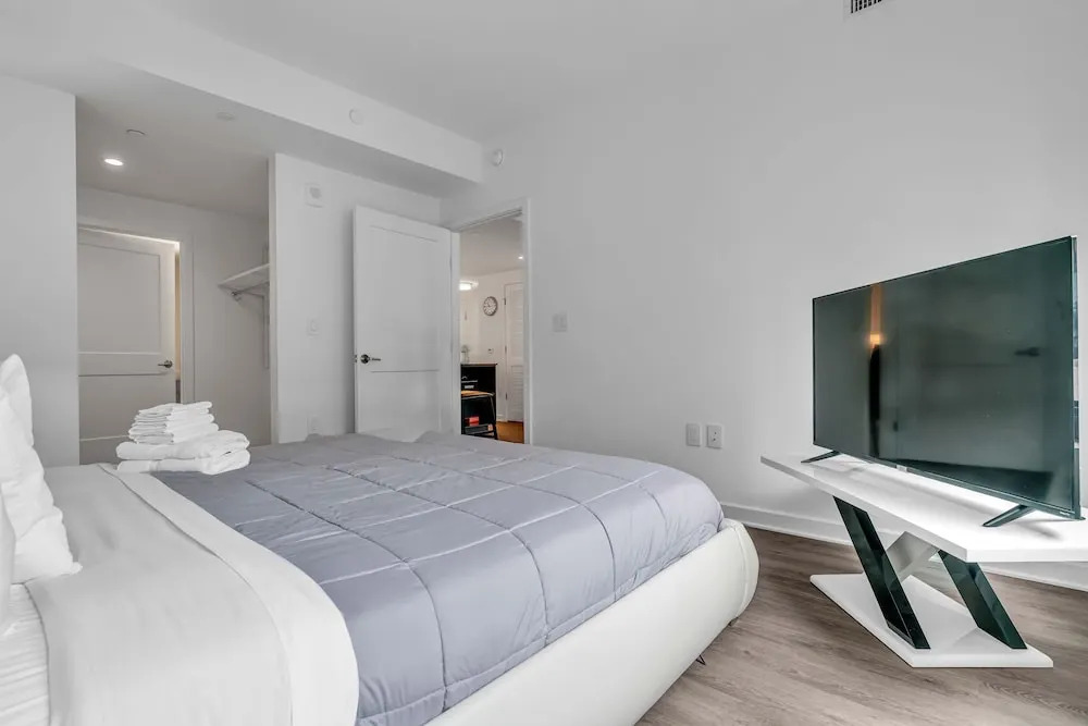 Two Bedroom Fully Furnished Apartment near Waterfront 2 Apts by RedAwning