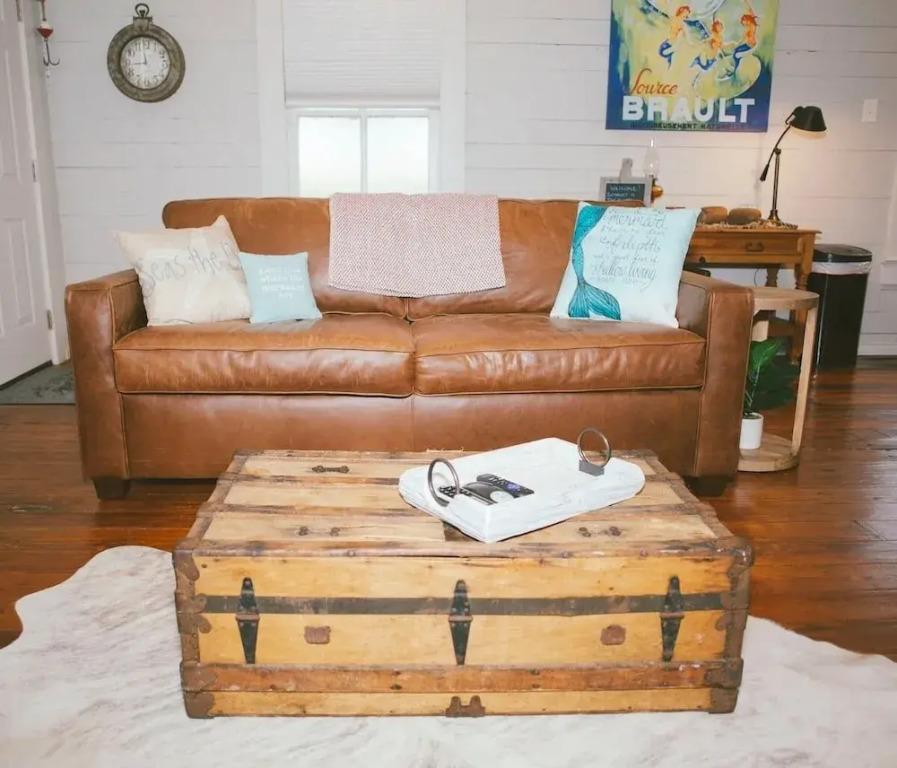 The Knotty Mermaid 2br Home In Galveston 2 Bedroom Home by RedAwning