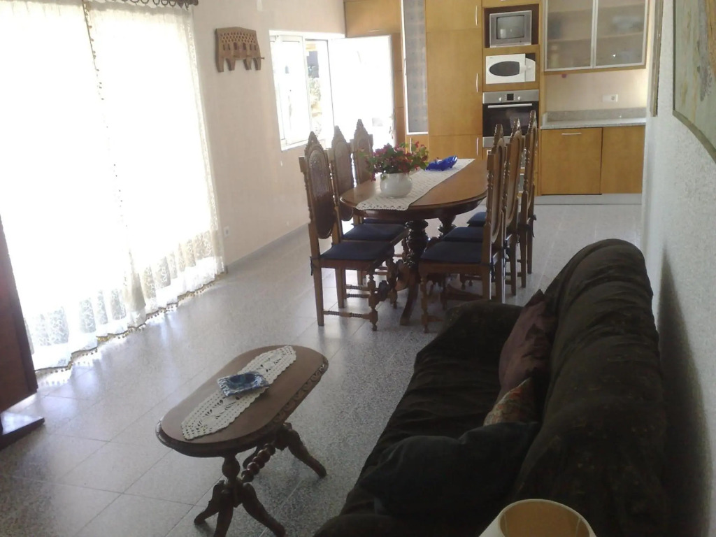 Room solo - Villa Ribeiro On Way to Santiago with Secure Bike Garage - Esposende