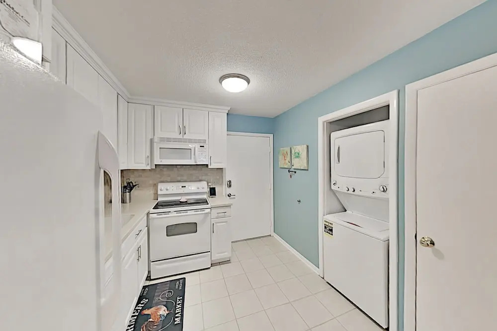 21bfiddl 2 Bedroom Condo