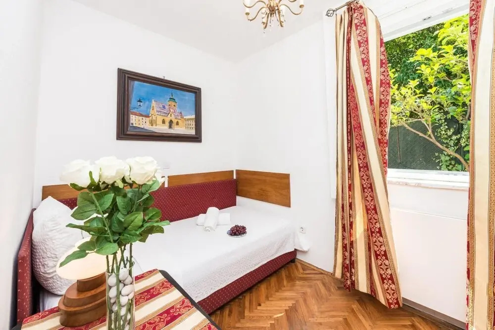 Villa Ida - Five-bedroom Villa With Swimming Pool and Sea View ID Direct Booker 752