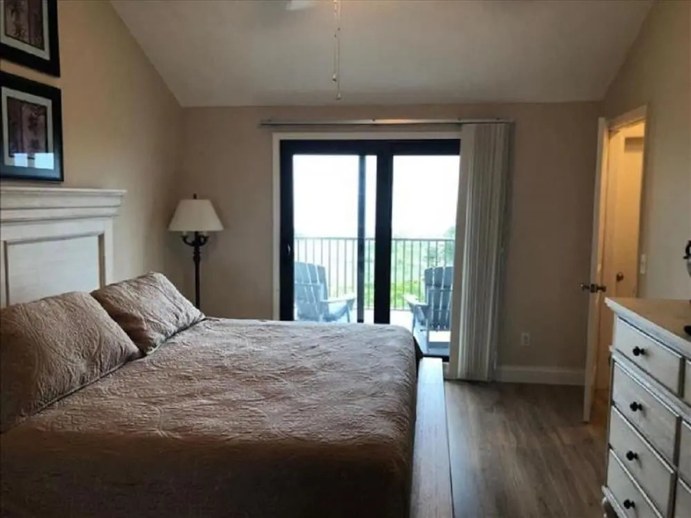 Sea Winds 38 Beautiful Renovated Oceanfront
