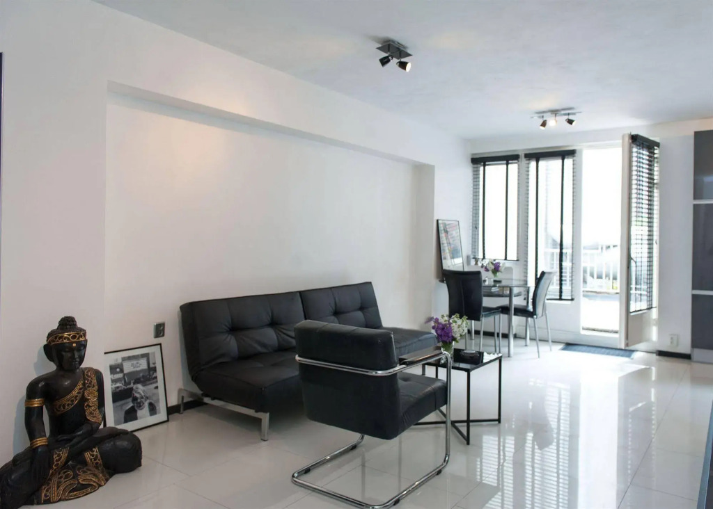 Canal Belt apartments - Leidseplein area