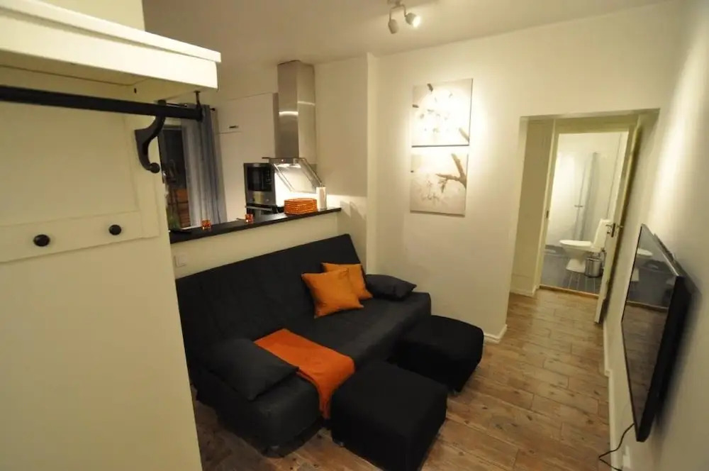 Townhouse Apartments