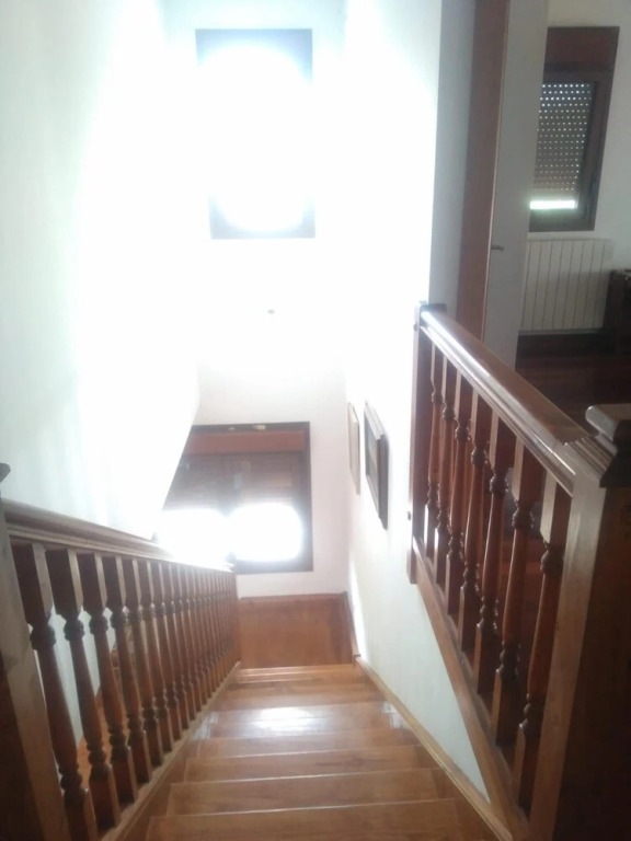 House With 2 Bedrooms in Póo, With Wonderful Mountain View and Enclosed Garden Near the Beach
