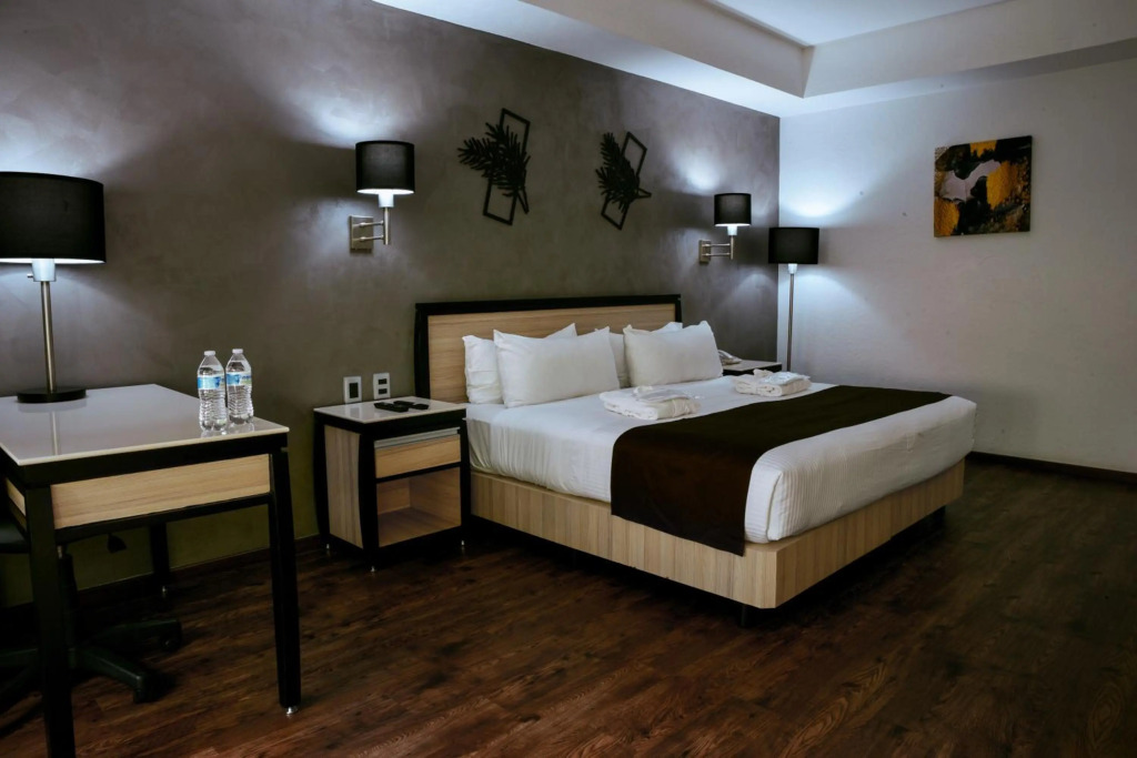 Fato Hotel