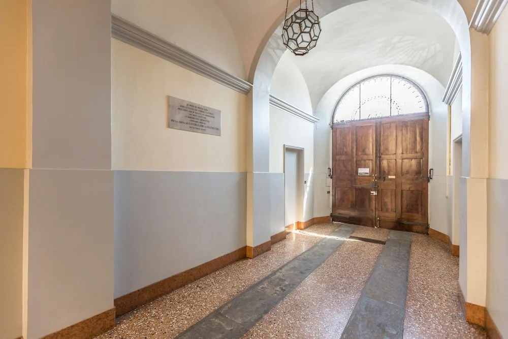 San Mamolo Retreats