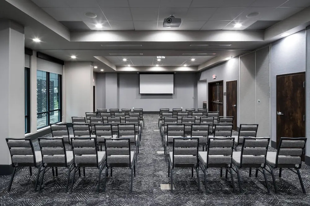 Courtyard by Marriott Houston Heights/I-10