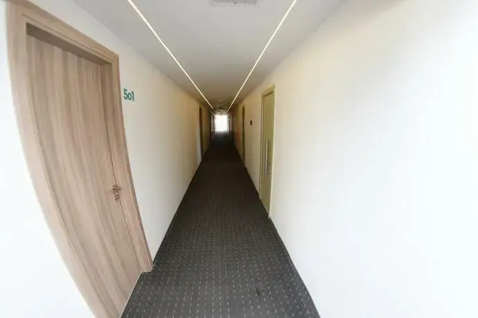 Spring Holiday Resort