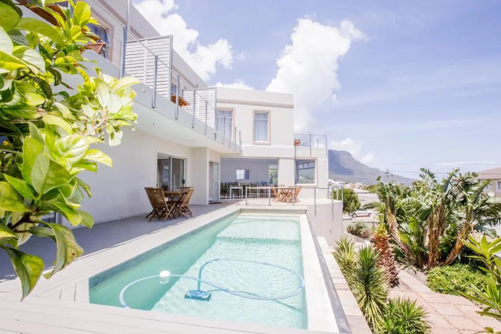 Finchley Guesthouse in Camps Bay