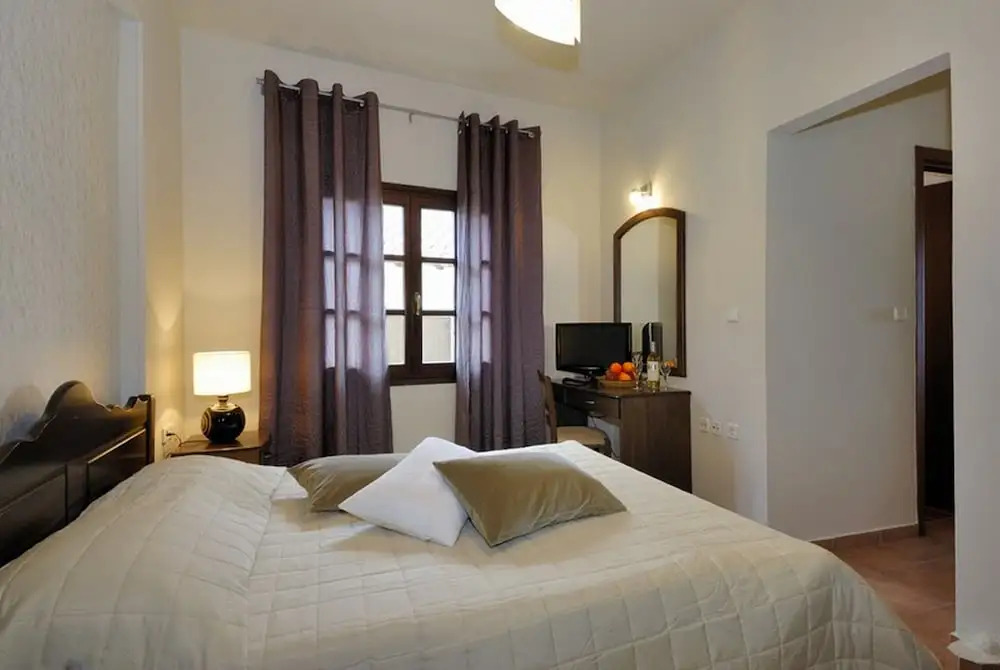 Enalion Hotel