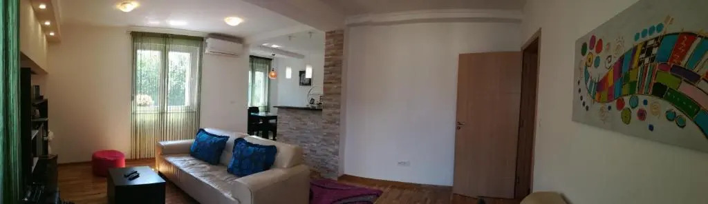 Shumice Apartment