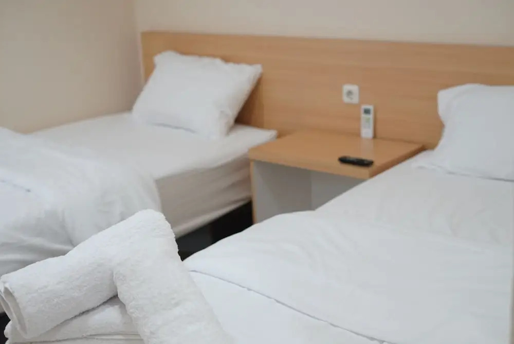 OYO 899 Gold Line Guest House