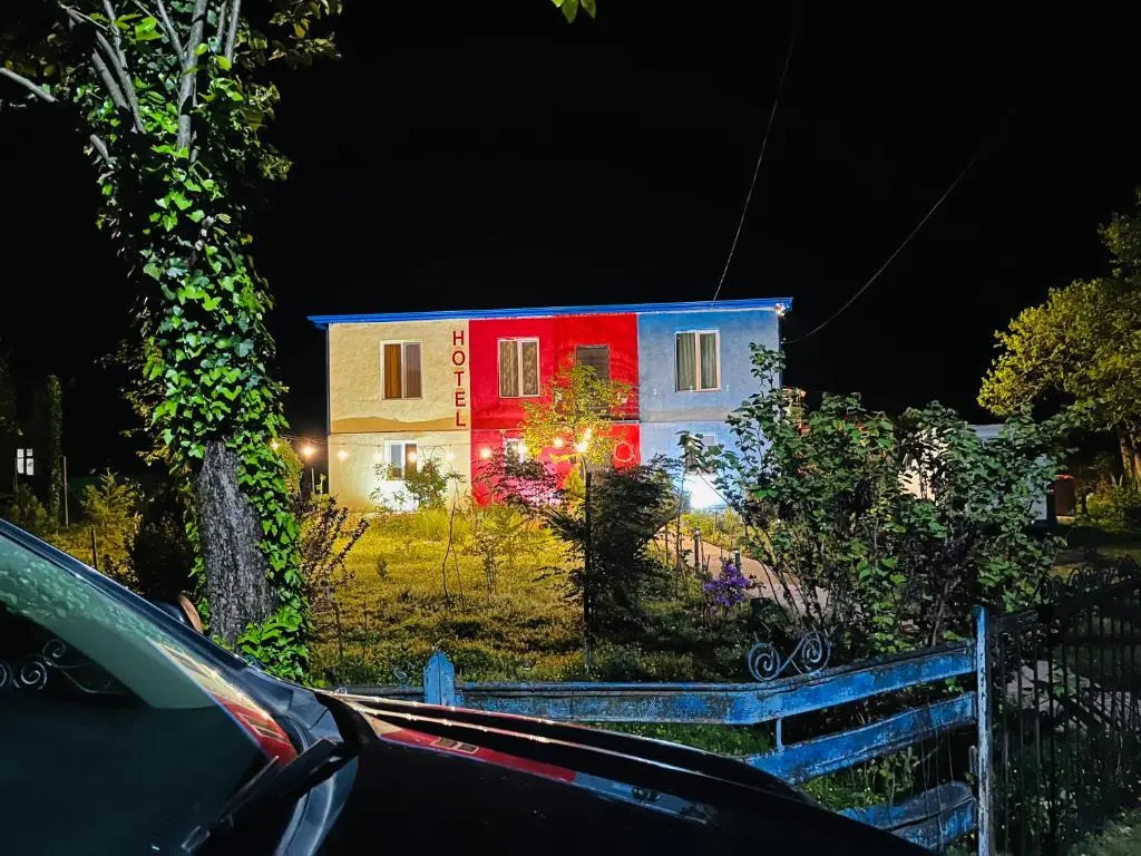 Novel House