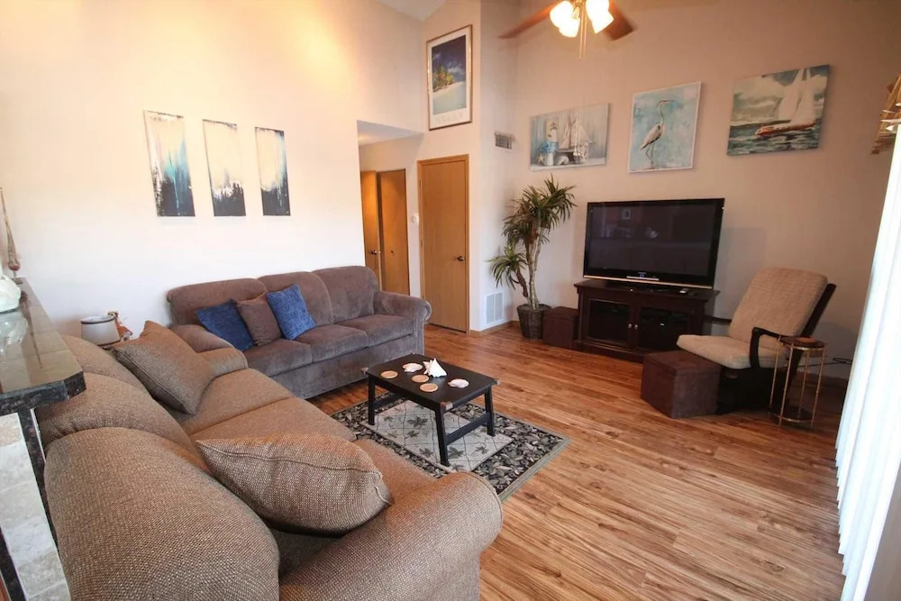 Heron Bay 404-405 - 2 Br Condo