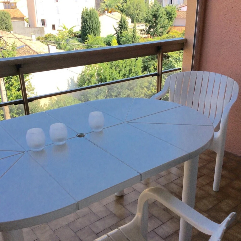 Apartment With 2 Bedrooms in Antibes, With Wonderful City View, Furnis