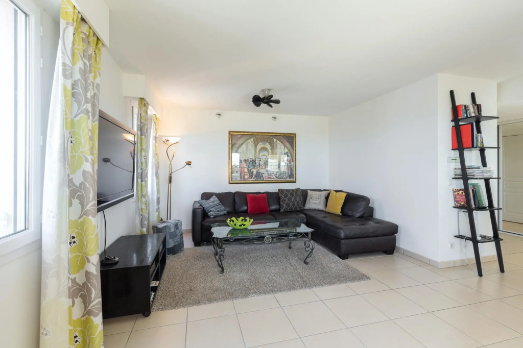 Superb Penthouse in Centre of Cannes Stunning Views Air-conditioning Internet Near the Palais - 532