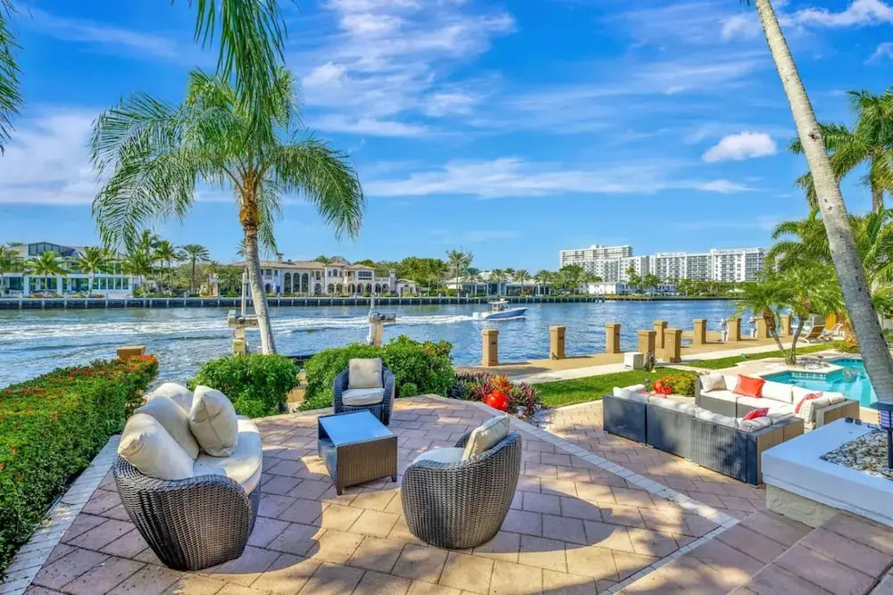 Serenity Villa Water Front