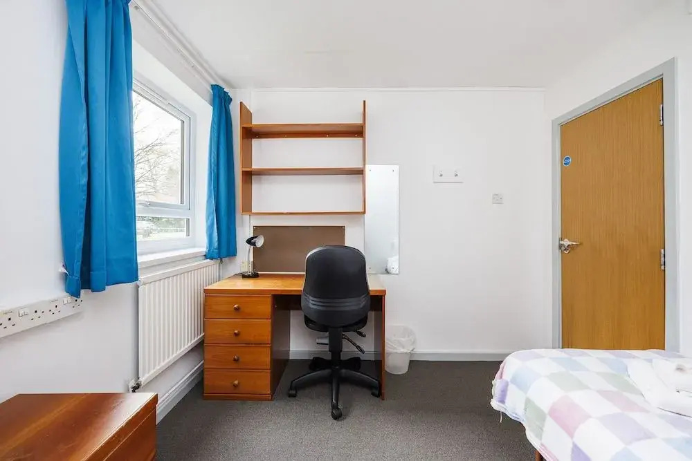 Vibrant Rooms NOTTINGHAM - SK