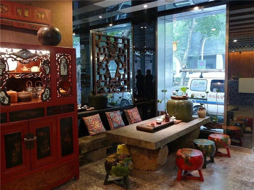 Flower Inn - West Lake Branch