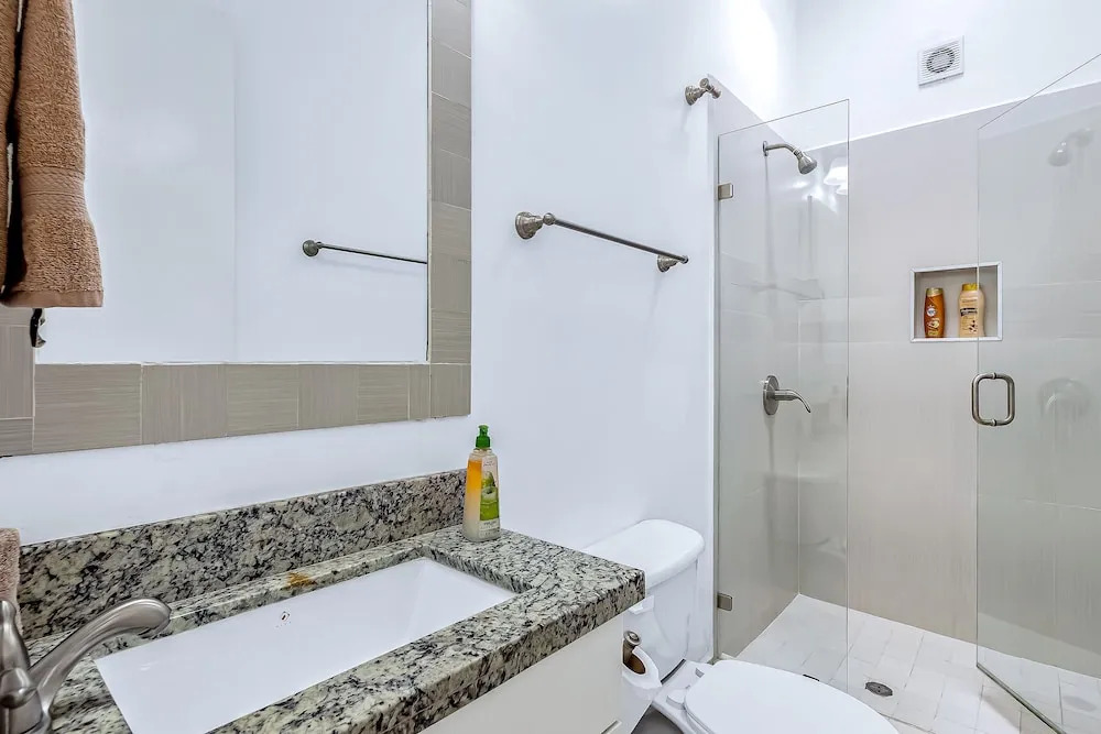 Dog-friendly Suite With Kitchenette, Heated Outdoor Pool, Hot Tub, Terrace, AC