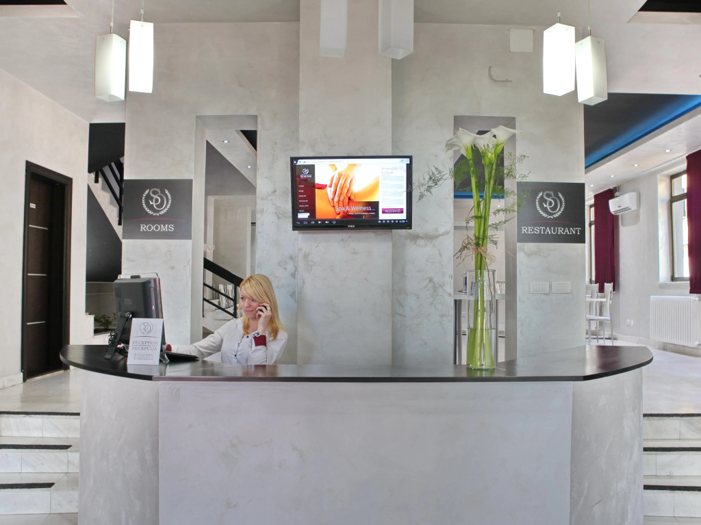Side One Design Hotel Garni