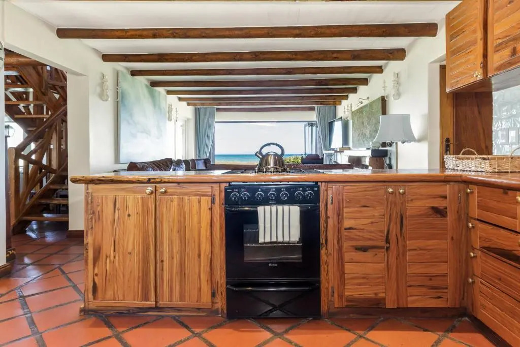 Strand Beach Lodge