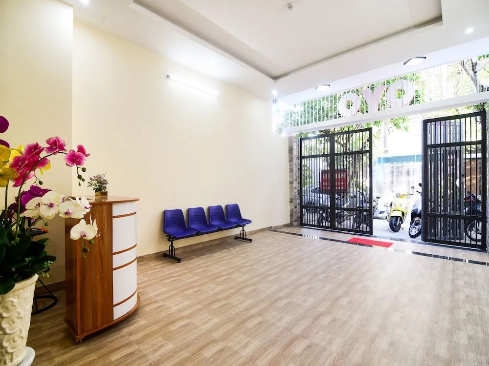 OYO 775 Sea House Hotel & Apartment