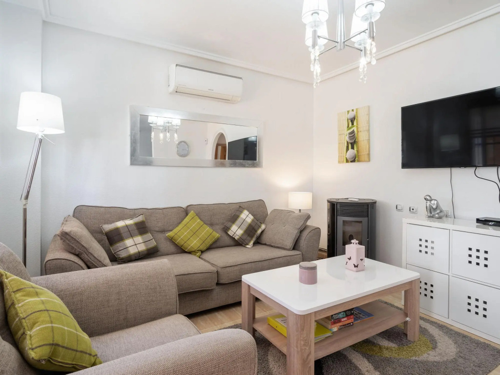 Modern Garden Home, Algorfa