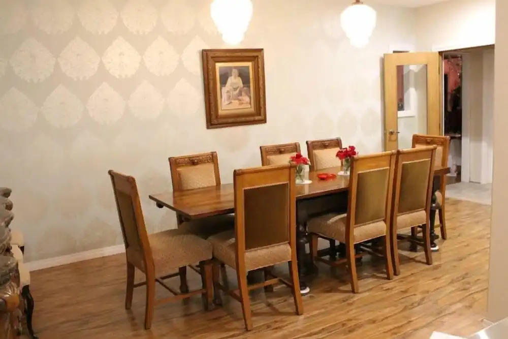 Honeycomb Bed & Breakfast