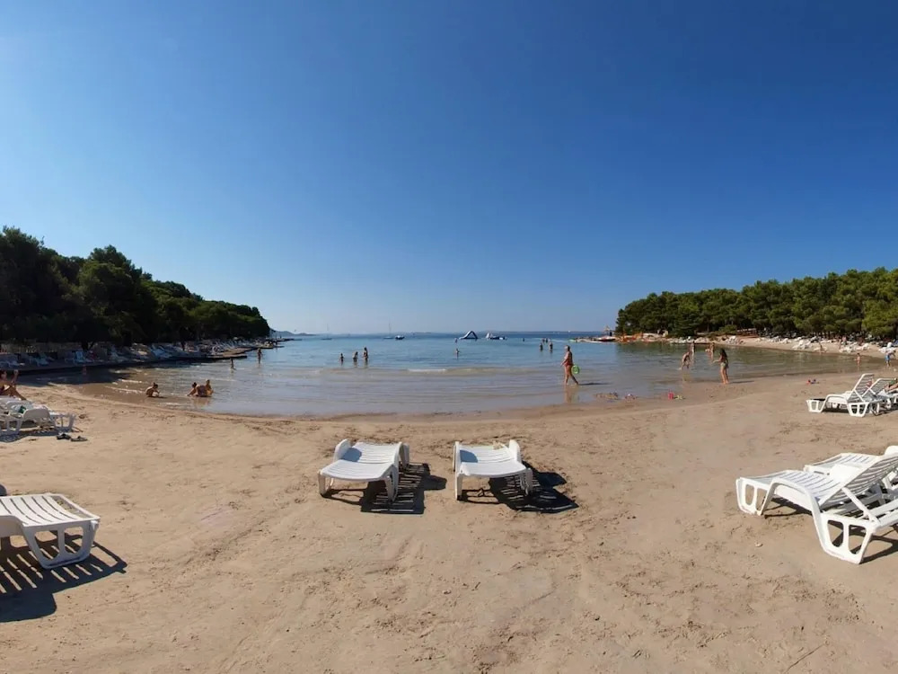 Villa With Private Heated Pool