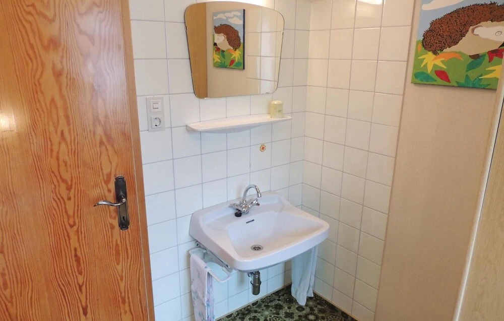 Stunning Apartment in Piesendorf With 3 Bedrooms and Wifi