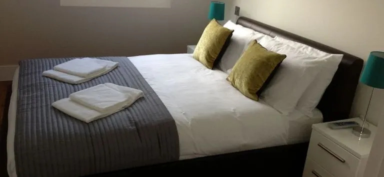 MAX Serviced Apartments Commercial Road