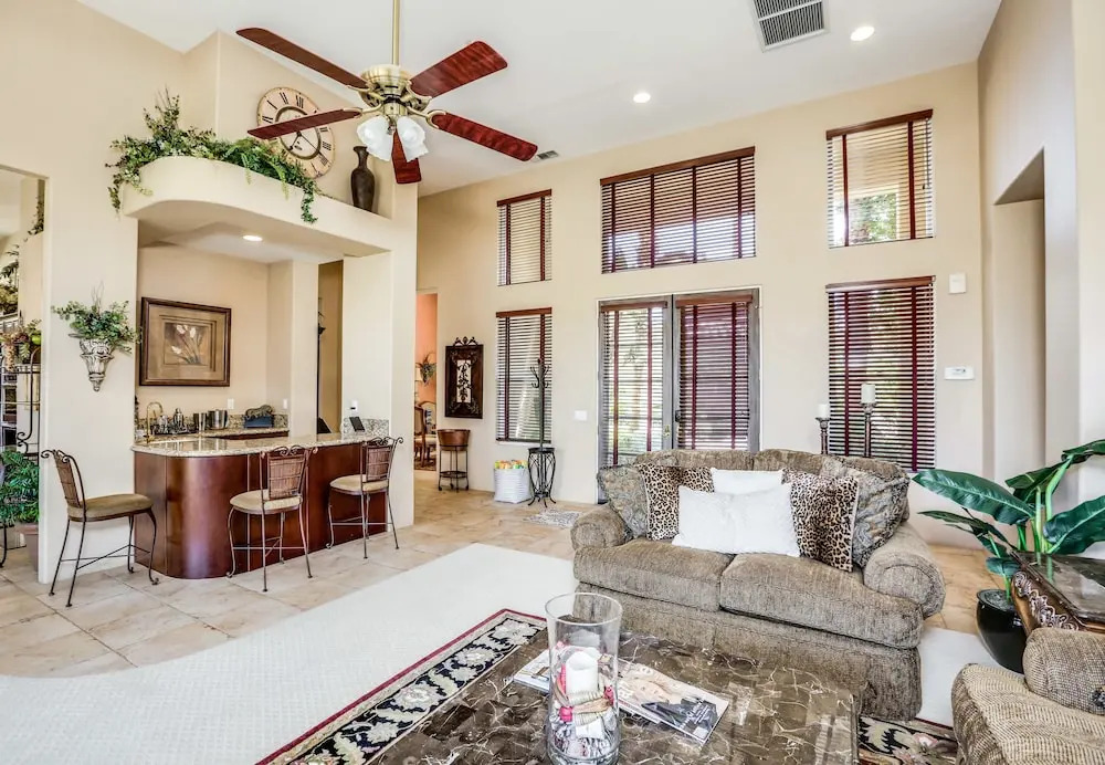 Golf View Drive - 4 Br Home