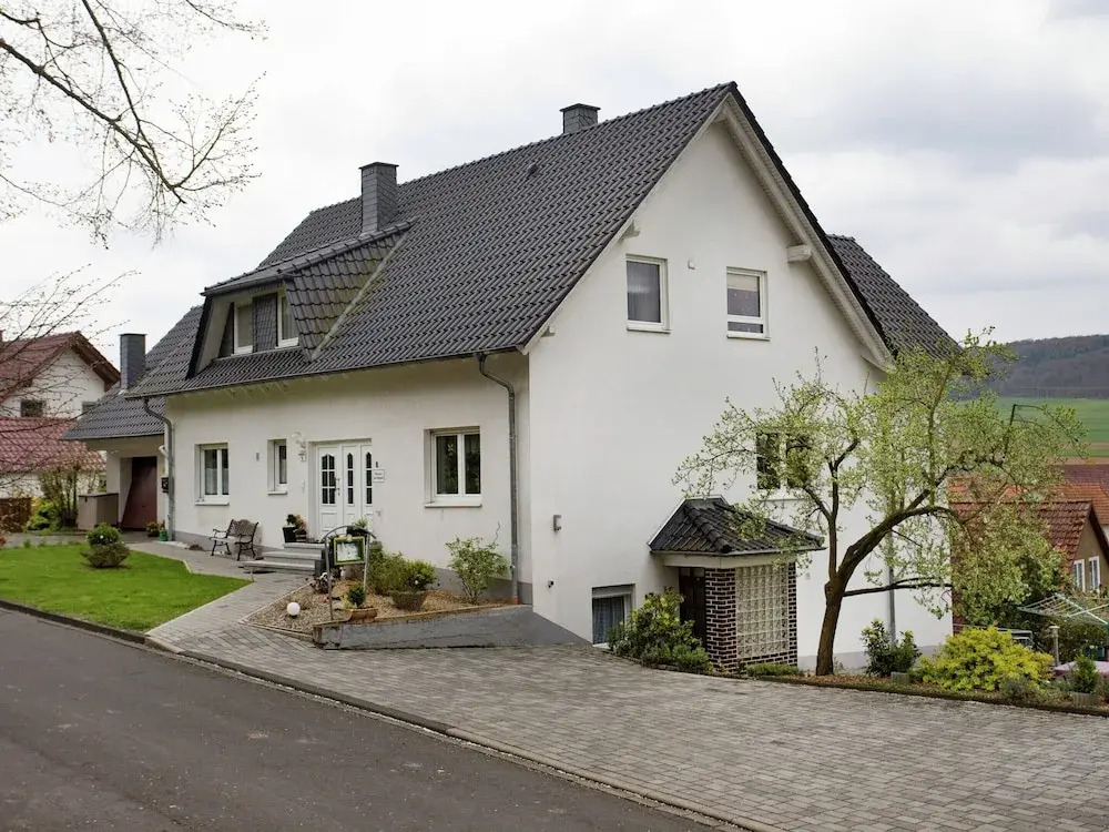 Schone Ferienwohnung mit Terrasse in Homberg