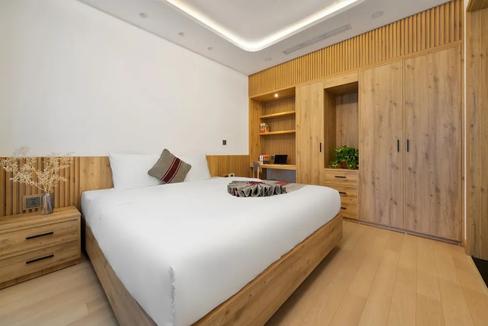 The Galaxy Home Doi Can Hotel and Apartment