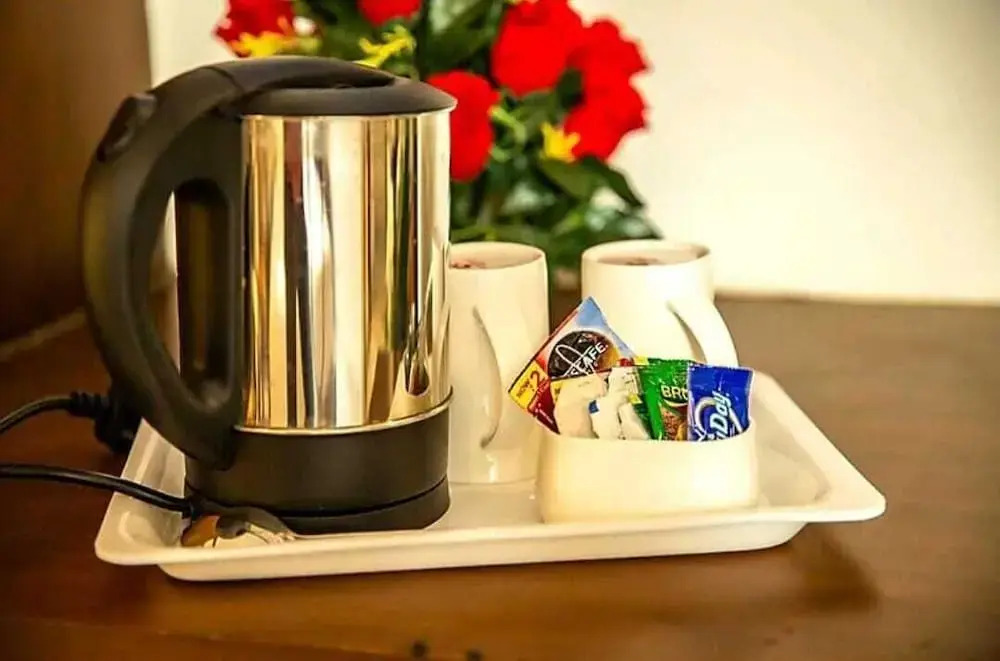 Goyal Hoteliers - Hotel The Agra Grande