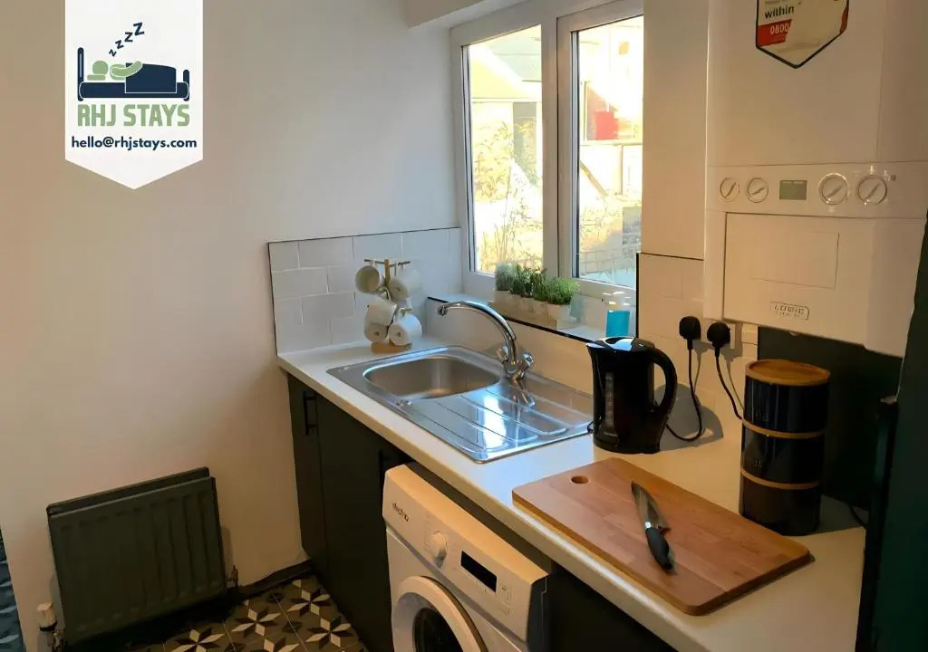 Saltwell - Delightful 3 Bedroom free parking free wifi