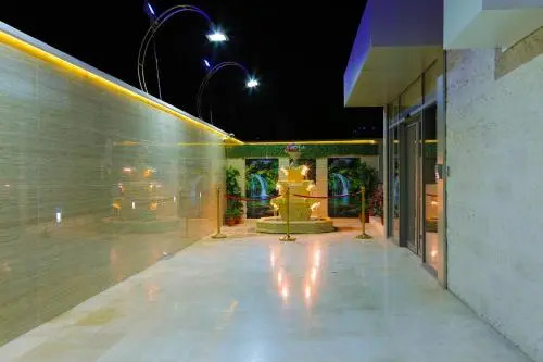 Qaser Al-Sultan Hotel Suites