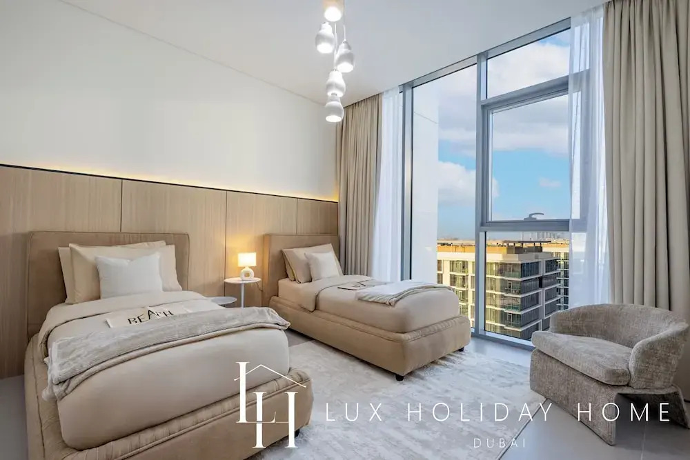 LUX The Burj Khalifa Lagoon View Suite 5