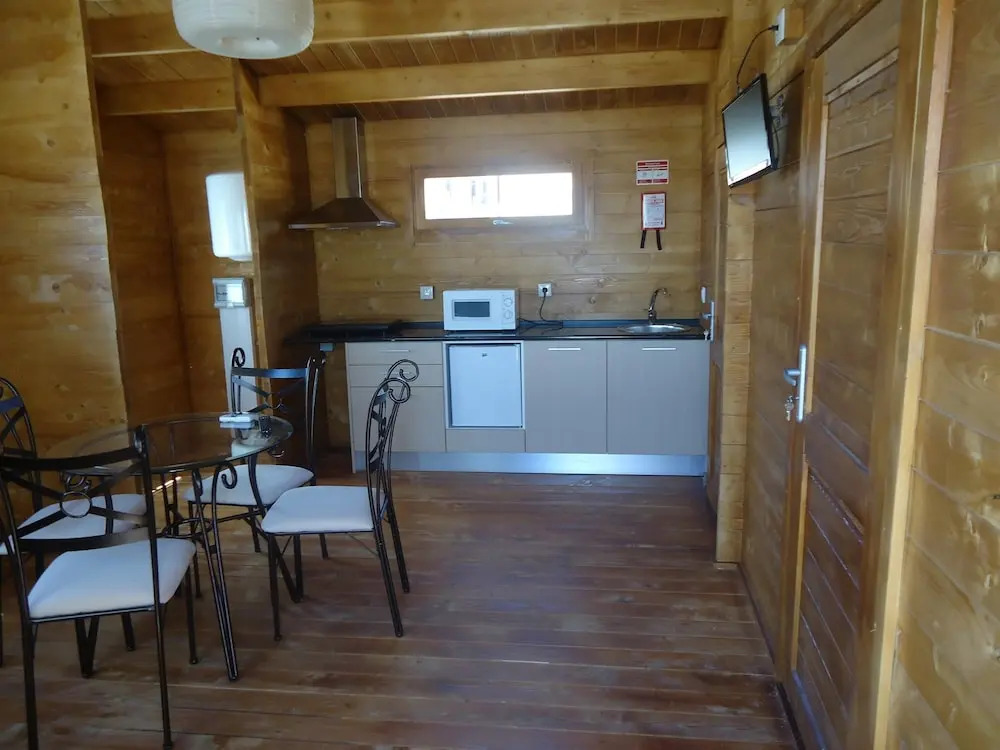 Monte do Azibo - Caravan Park