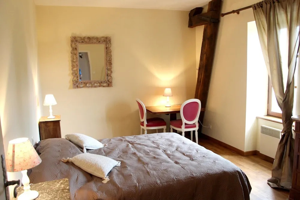 Apartment With 4 Bedrooms In Espalion With Wonderful Mountain View Furnished Garden And Wifi
