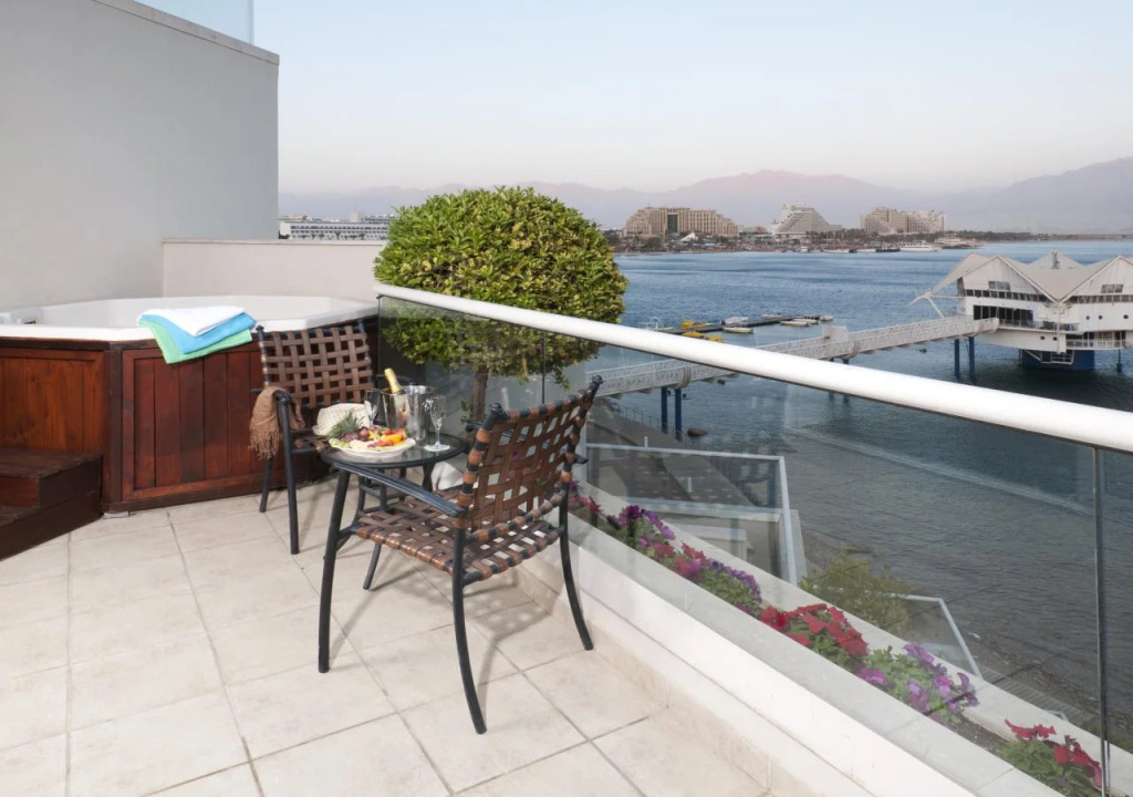 Le Meridien Eilat All-Suite Hotel