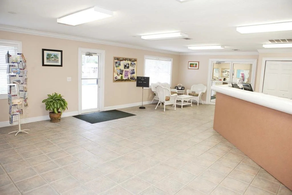 Tampa East RV Resort- Campground
