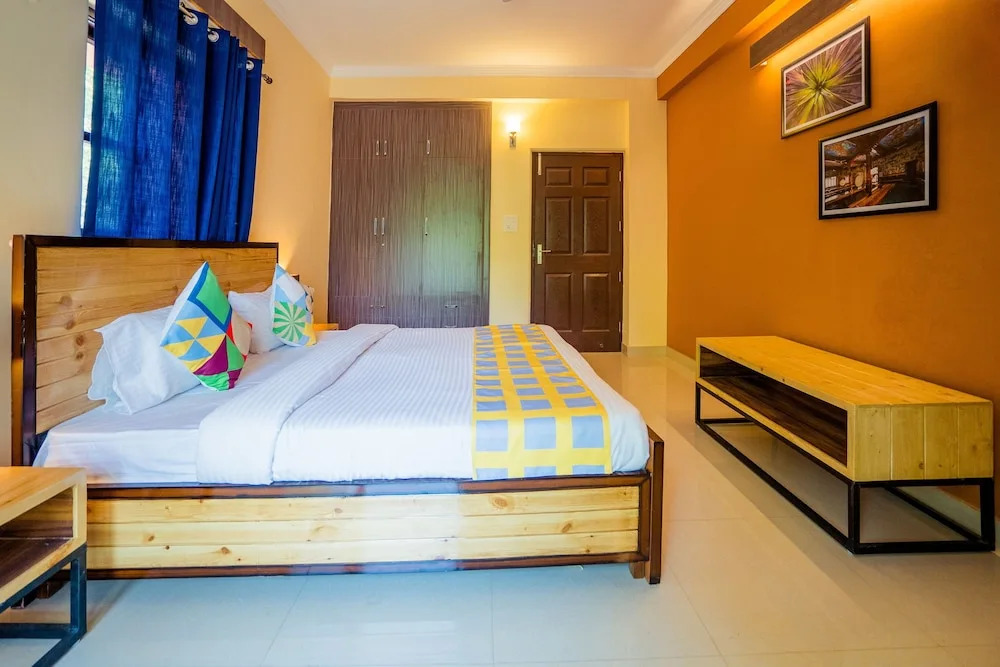 OYO 13208 Home Serene 2BHK Aradhana Greens